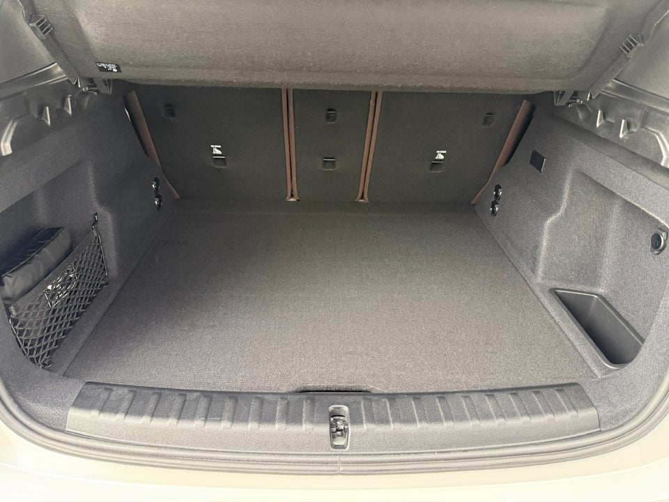 BMW iX1 eDrive20 Fully Charged M-Sport 5d