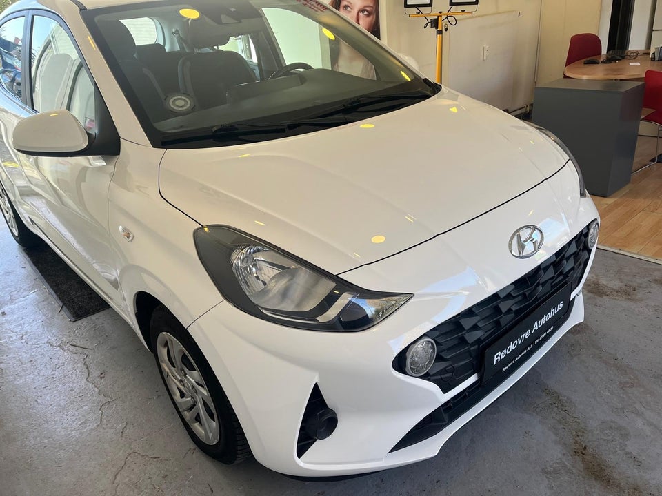 Hyundai i10 1,0 MPi Essential AMT 5d