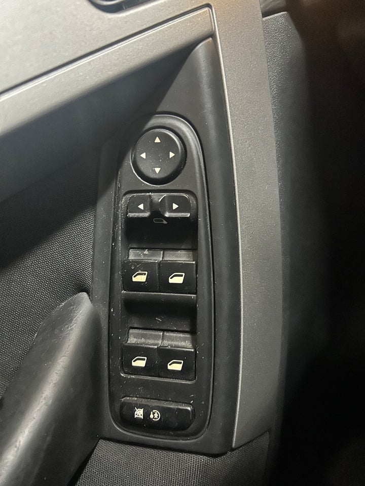 Citroën C4 Picasso 1,8 16V VTR+ 5d