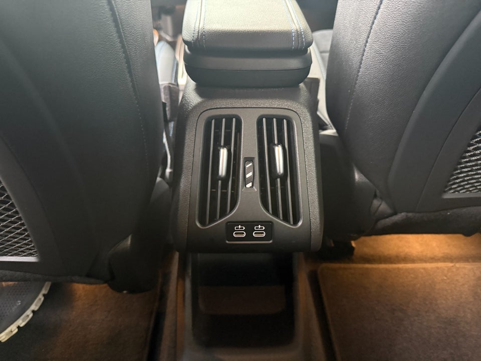 BMW iX1 xDrive30 M-Sport Premium 5d