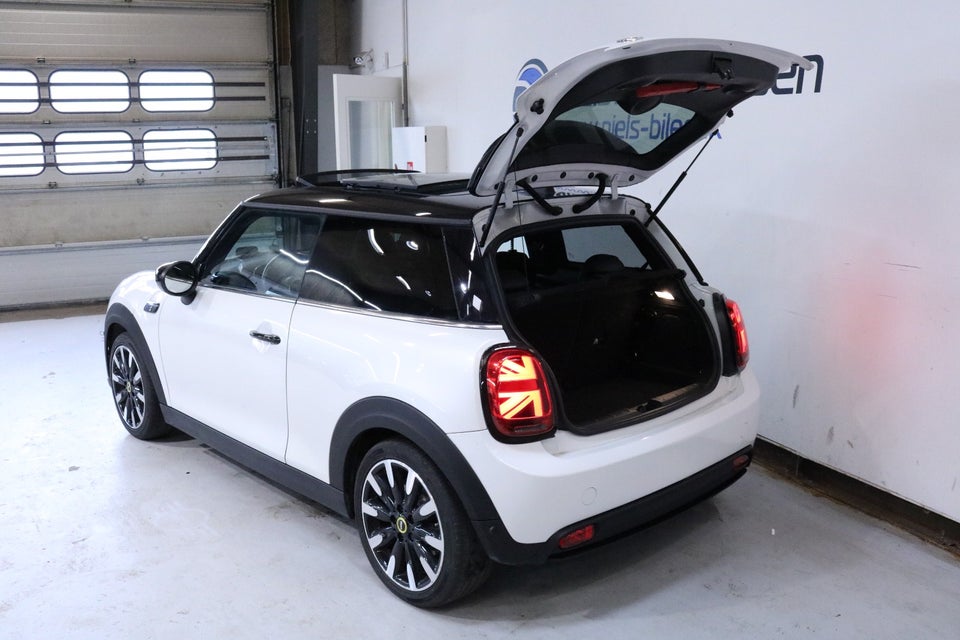 MINI Cooper SE Yours Trim 3d