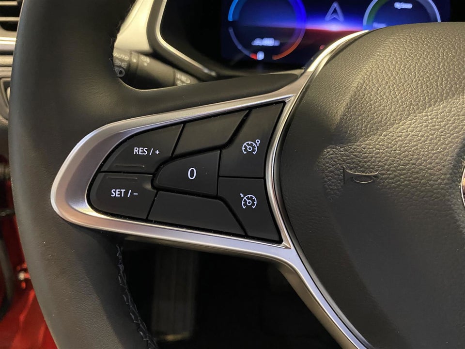 Renault Captur 1,6 E-Tech Intens 5d