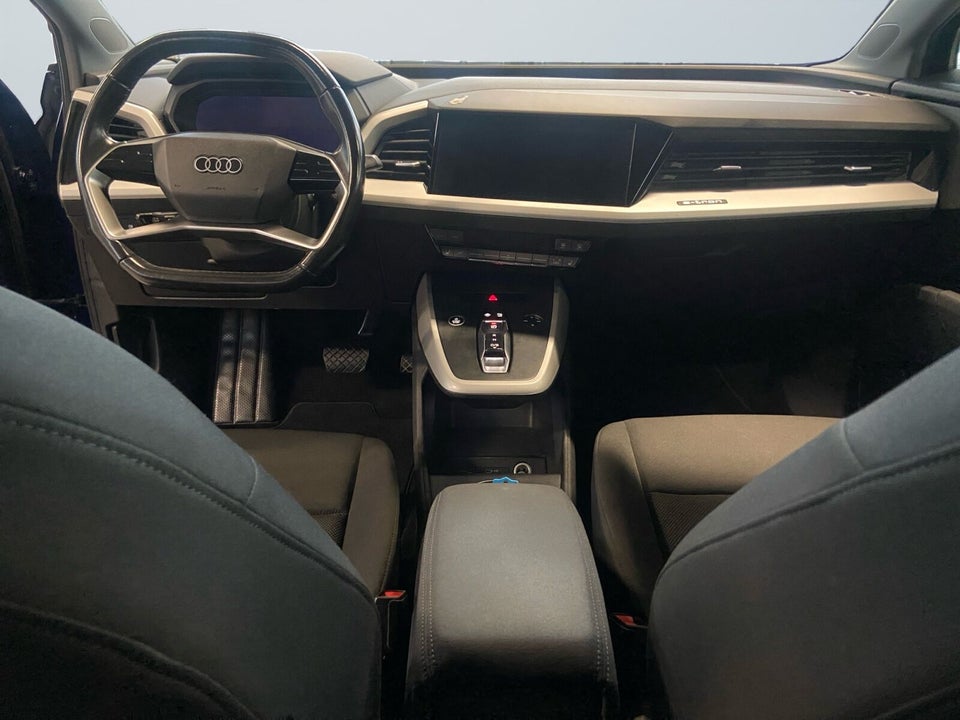 Audi Q4 e-tron 40 Advanced 5d