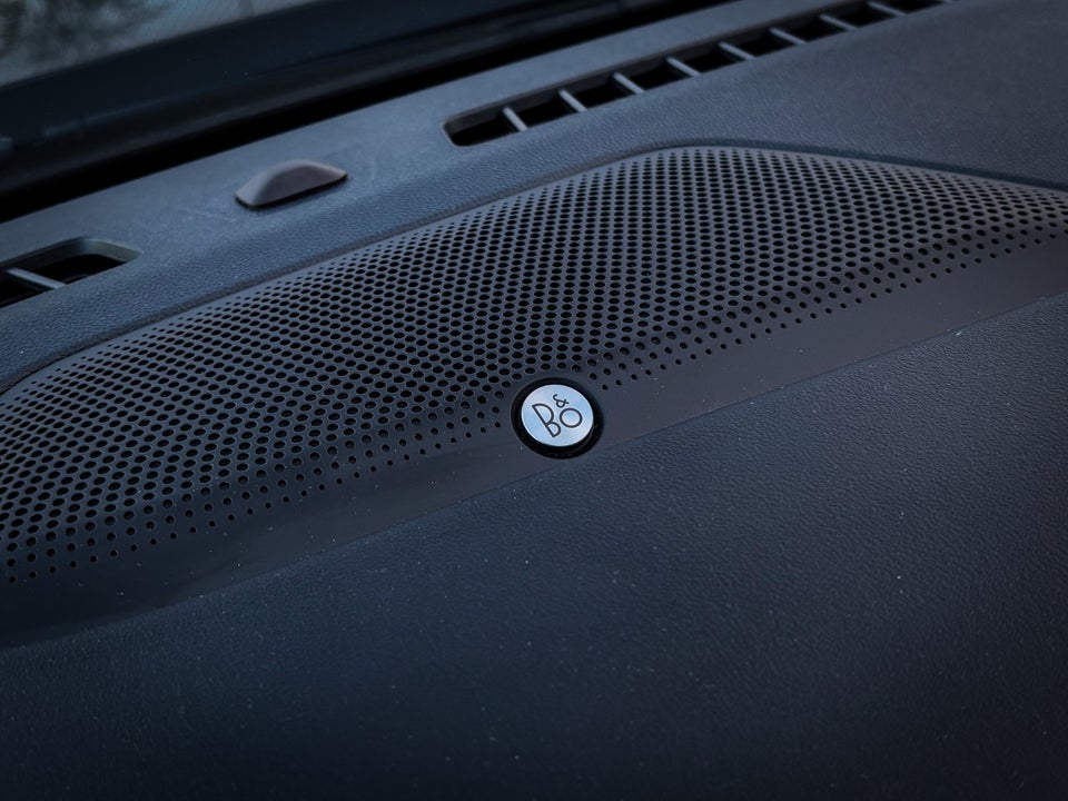 Ford Kuga 2,5 PHEV Vignale CVT 5d