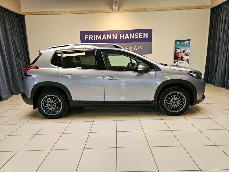 Peugeot 2008 1,6 BlueHDi 100 Desire Sky 5d