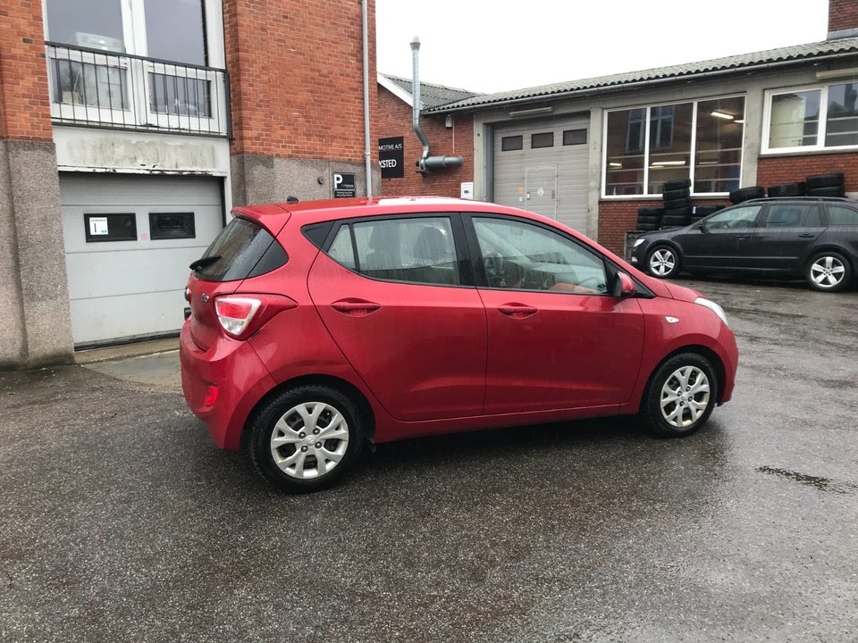 Hyundai i10 1,0 Style 5d