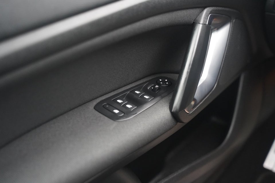 Peugeot 308 1,2 PureTech 130 Selection Sky SW 5d