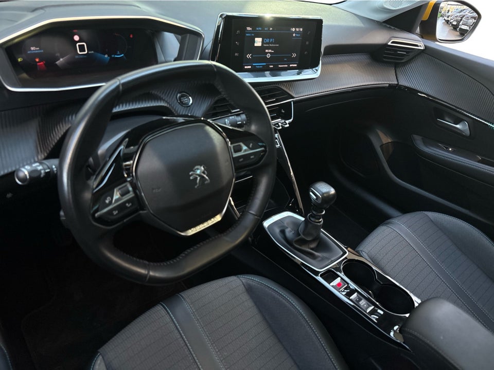 Peugeot 208 1,5 BlueHDi 100 Allure Sky 5d