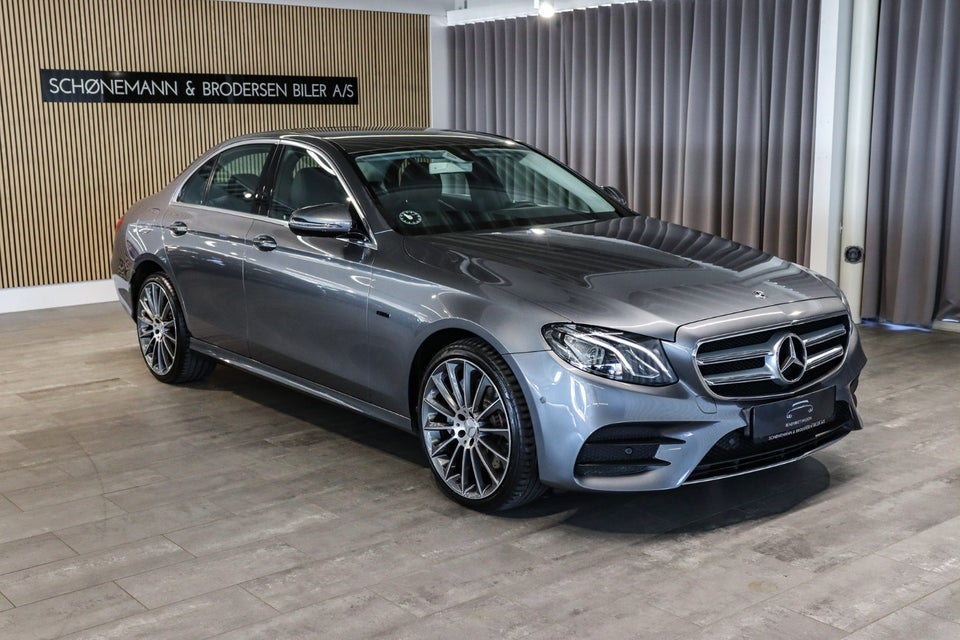 Mercedes E300 de 2,0 AMG Line aut. 4d