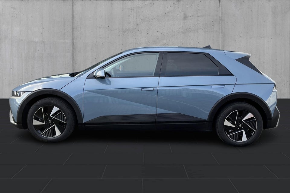 Hyundai Ioniq 5 84 Essential 5d