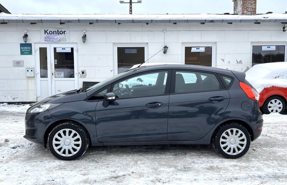 Ford Fiesta 1,0 SCTi 100 Titanium 5d