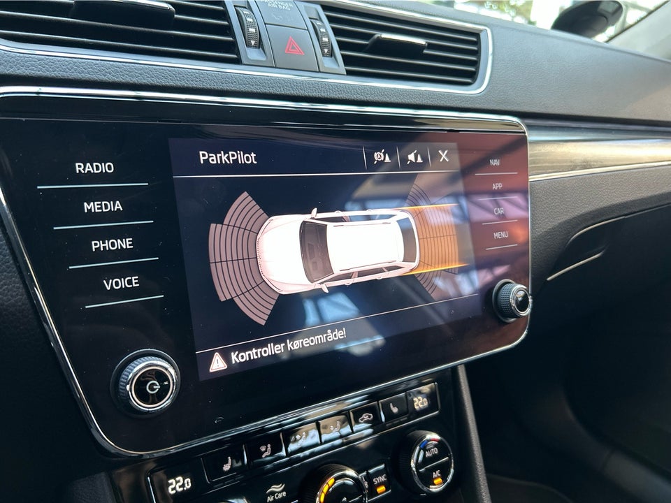 Skoda Superb 1,5 TSi 150 Business Executive Combi DSG 5d