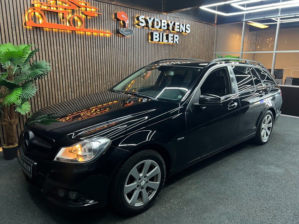 Mercedes C200 2,2 CDi stc. BE 5d