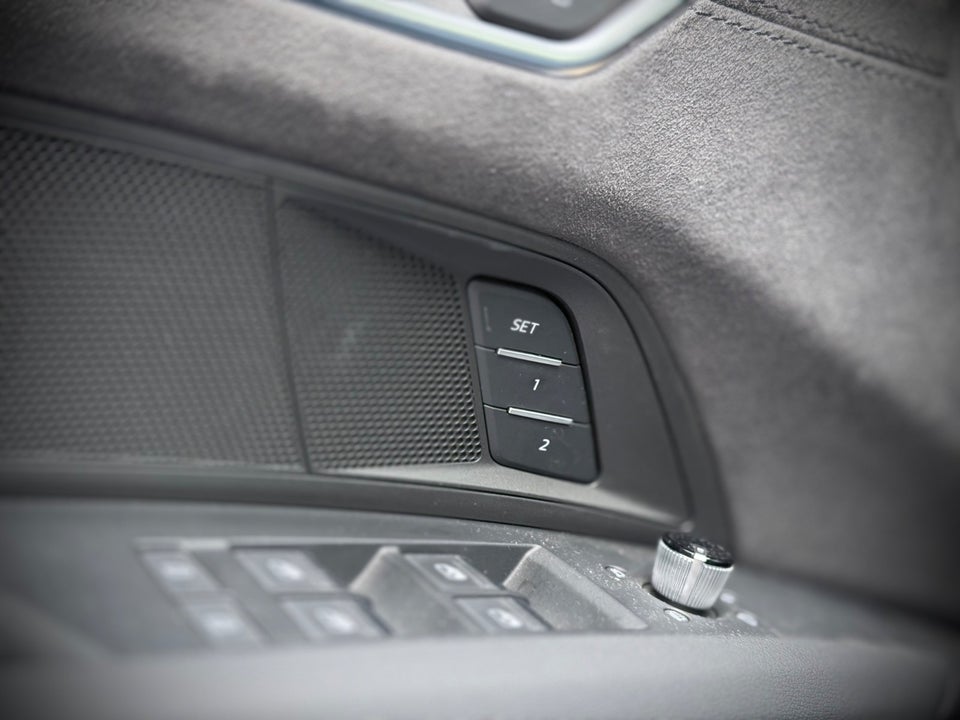 Audi e-tron GT quattro 4d