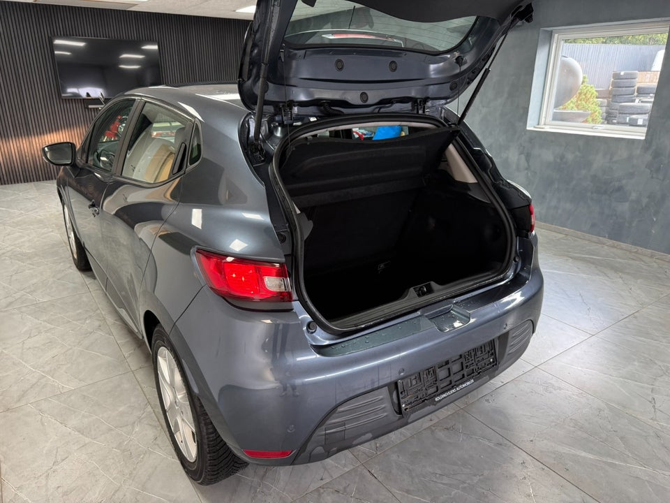 Renault Clio IV 1,5 dCi 90 Limited 5d