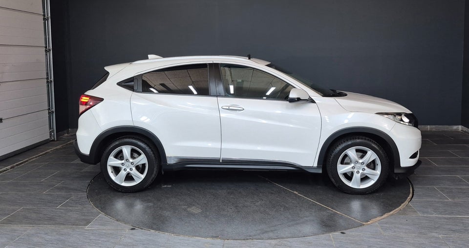 Honda HR-V 1,5 i-VTEC Executive CVT 5d