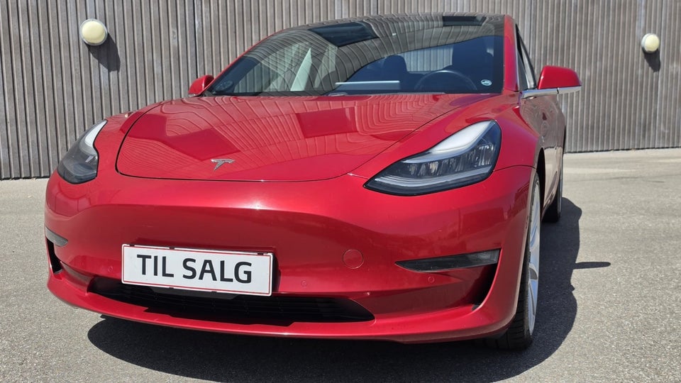 Tesla Model 3 Performance AWD 4d