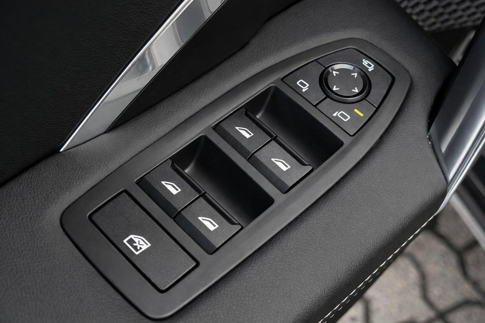 BMW iX1 eDrive20 5d