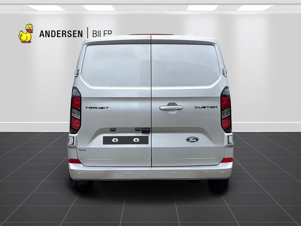 Ford Transit Custom 320 L2 2,5 PHEV Limited CVT