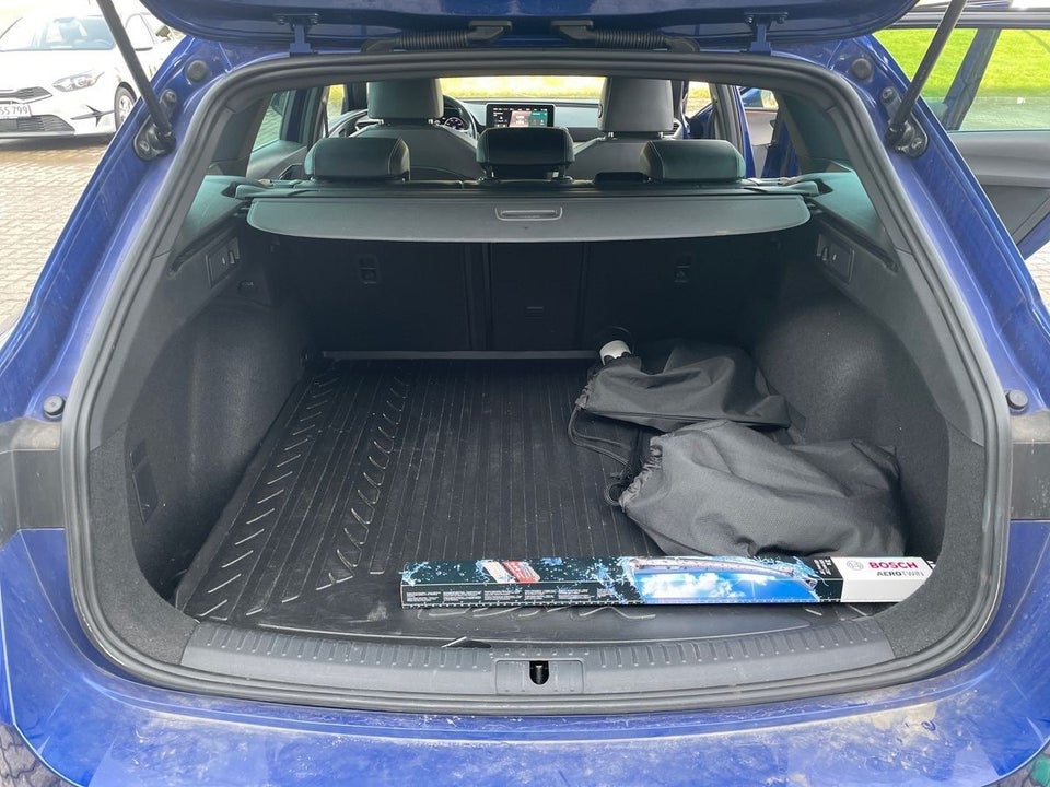 Seat Leon 1,4 eHybrid Xcellence Sportstourer DSG 5d