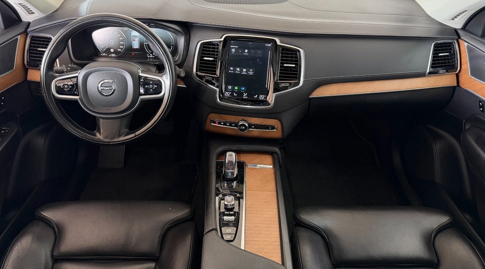 Volvo XC90 2,0 T8 407 Inscription aut. AWD 5d