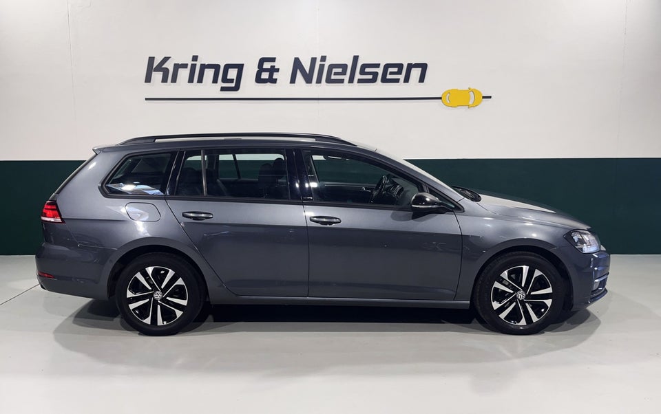 VW Golf VII 1,6 TDi 115 IQ.Drive Variant DSG 5d