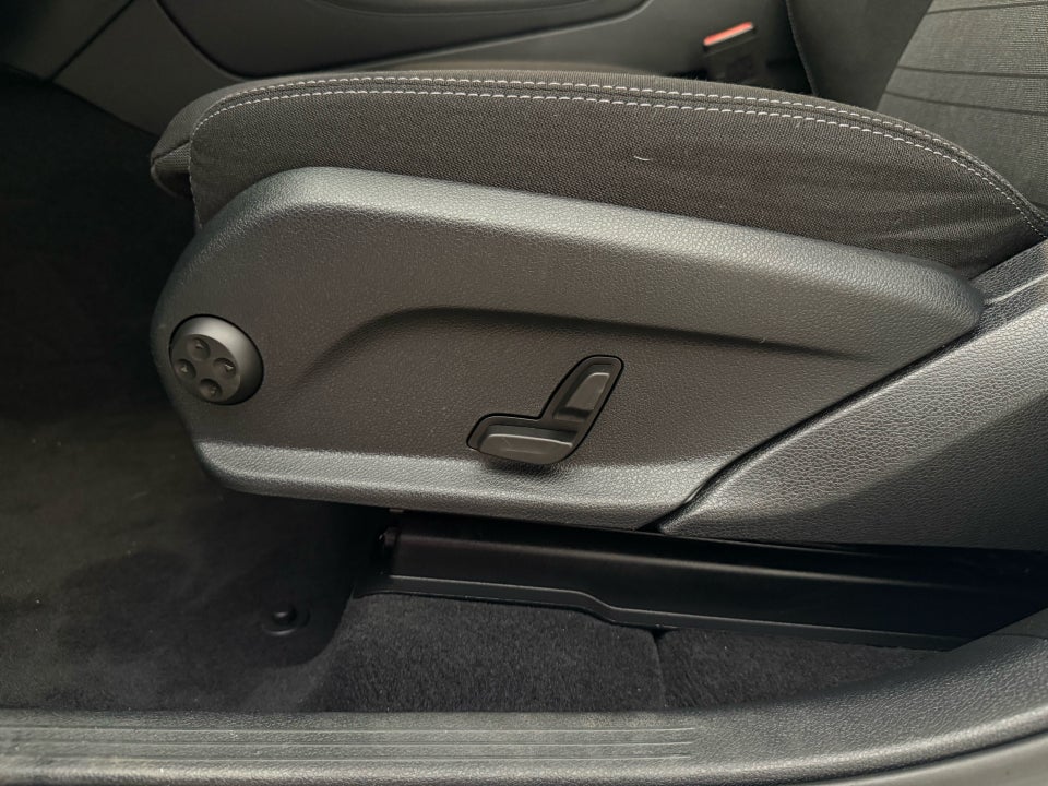 Mercedes EQC400 4Matic 5d