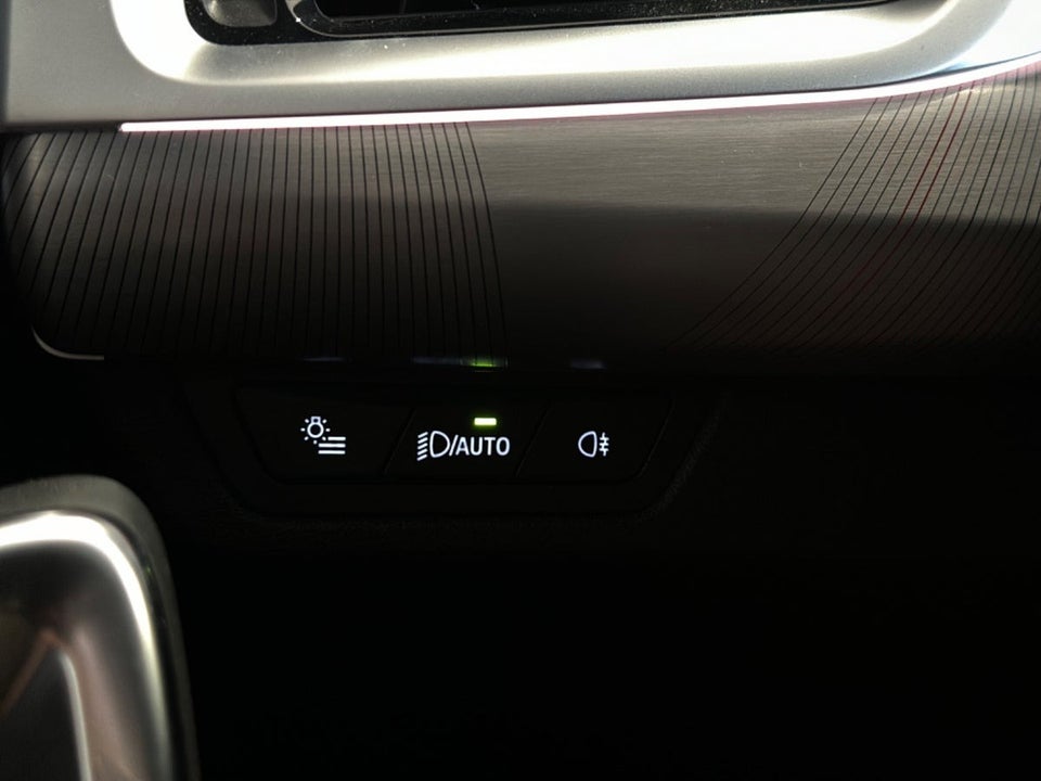 BMW iX2 eDrive20 M-Sport 5d