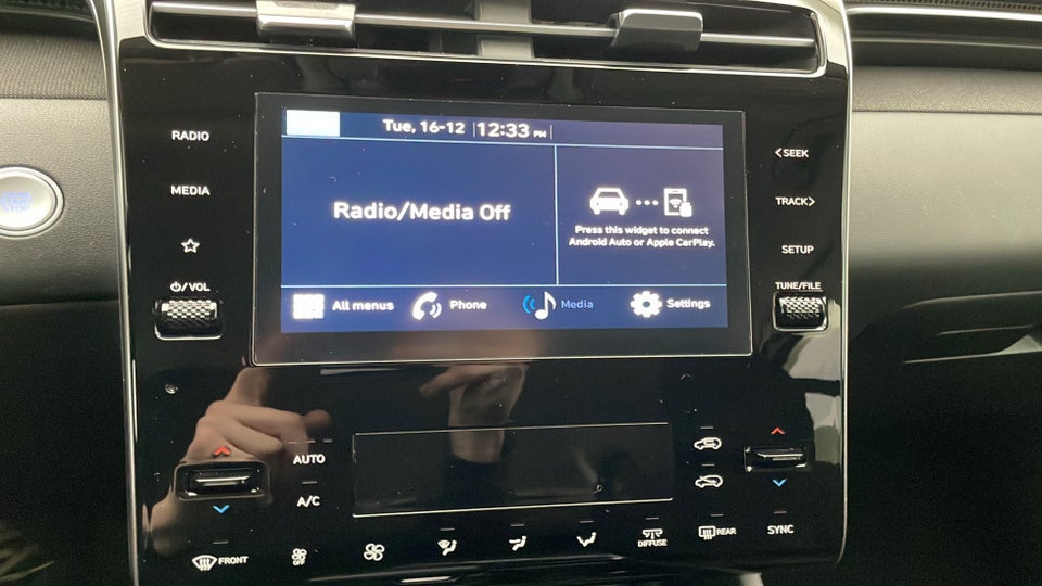 Hyundai Tucson 1,6 T-GDi mHEV Essential DCT 5d