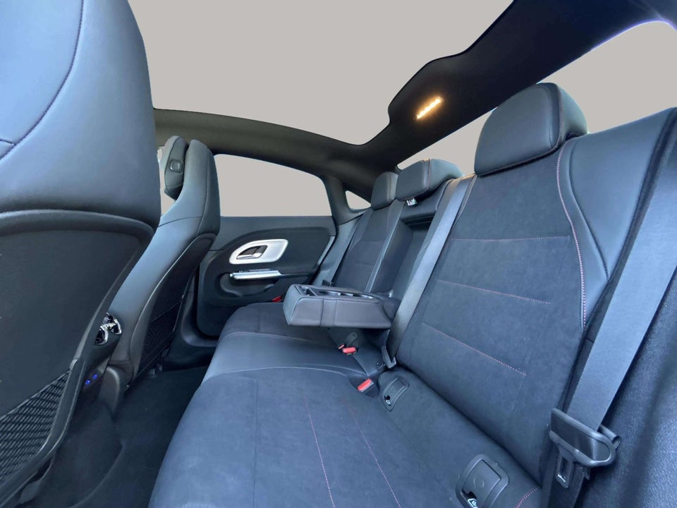Mercedes CLA250+ EQ AMG Advance Plus 4d