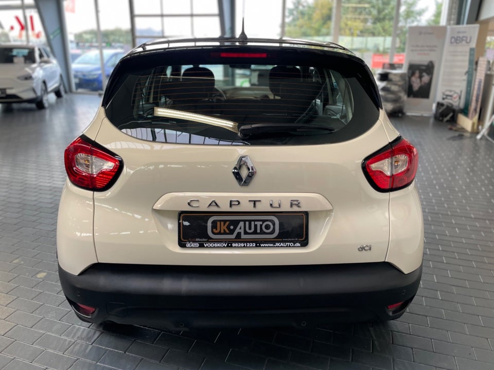 Renault Captur 1,5 dCi 90 Expression EDC 5d