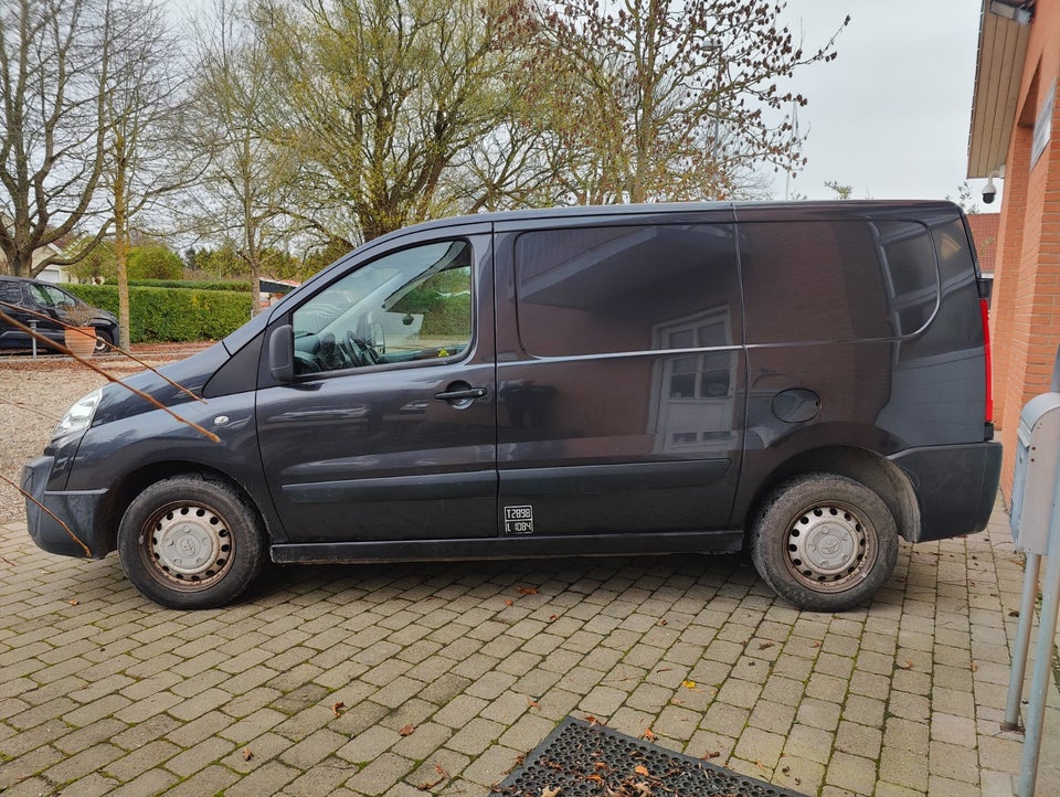 Toyota ProAce 2,0 D 128 T1 L1H1 5d