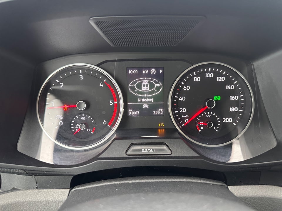 VW Crafter 35 2,0 TDi 177 Kassevogn L3H2 aut.