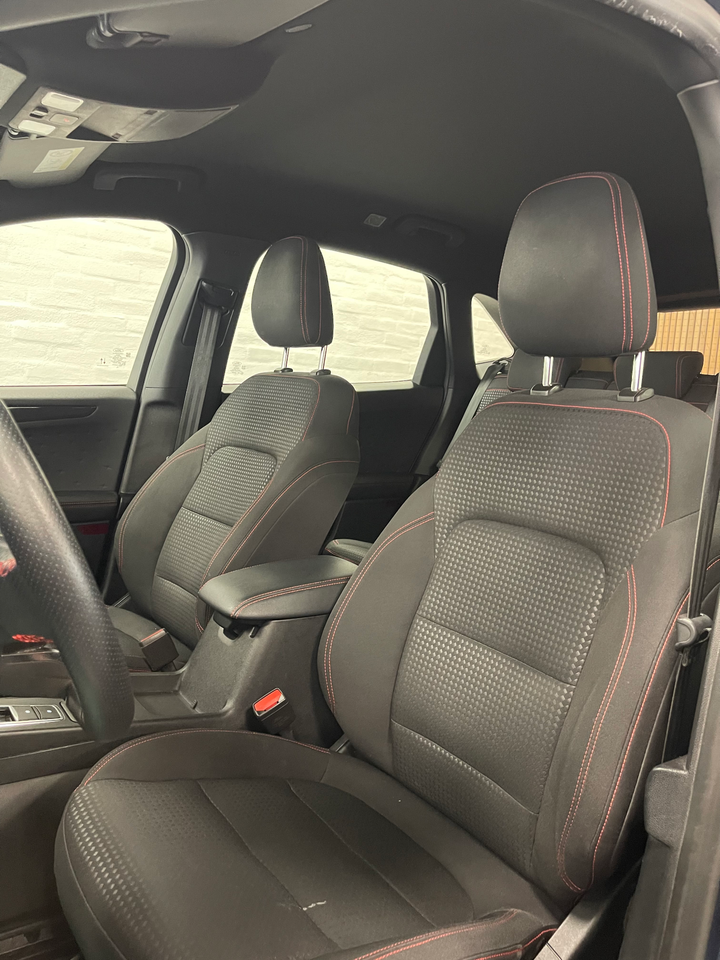 Ford Kuga 2,5 PHEV ST-Line CVT 5d