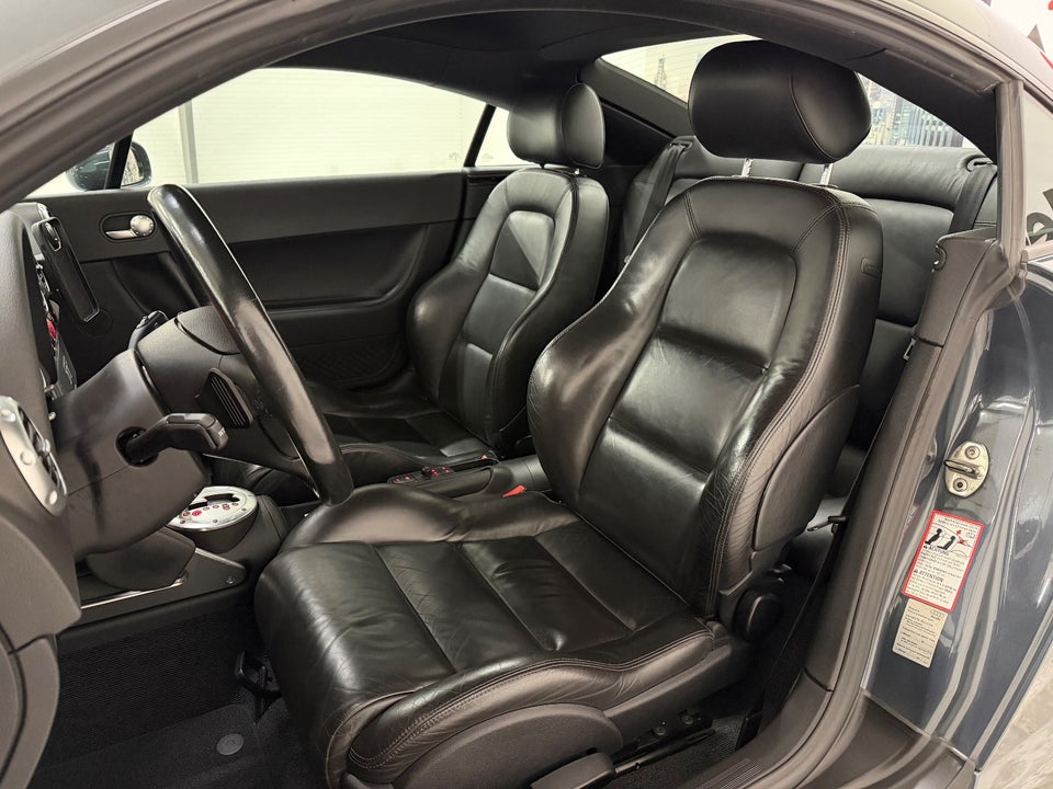 Audi TT 3,2 V6 Coupé quattro DSG 2d