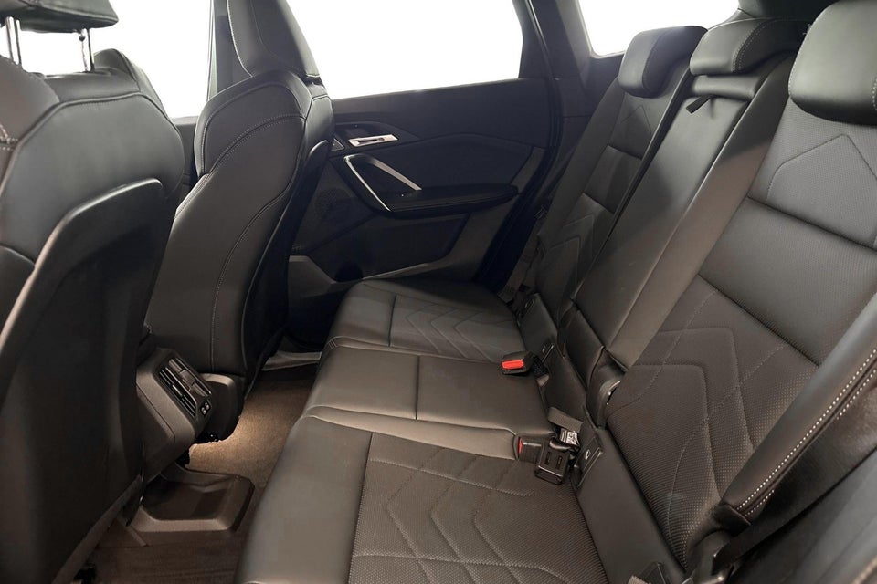 BMW iX1 eDrive20 M-Sport 5d