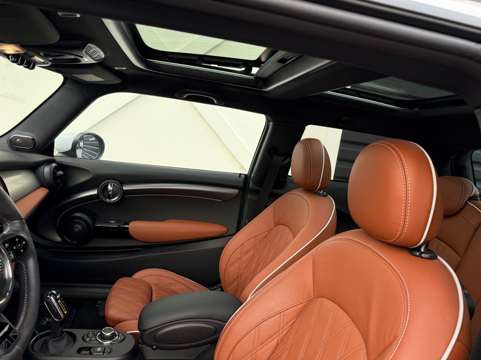 MINI Cooper SE Younique Trim 3d