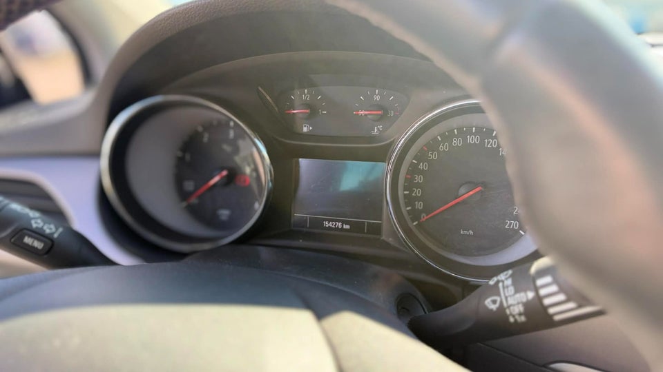 Opel Astra 1,6 CDTi 136 Enjoy Sports Tourer 5d