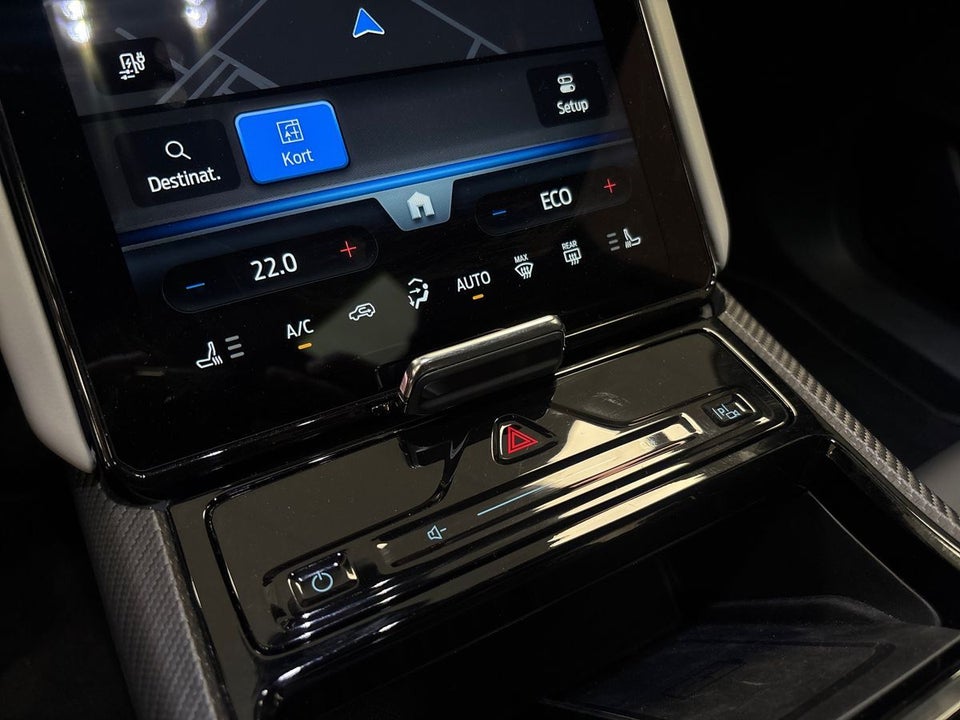 Ford Explorer 79 Premium Extended Range 5d