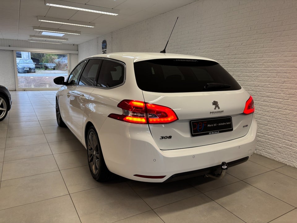 Peugeot 308 1,6 BlueHDi 120 Active SW 5d