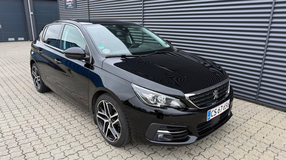 Peugeot 308 1,5 BlueHDi 130 Selection Sky SW 5d