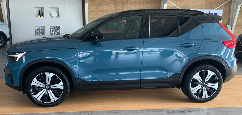 Volvo XC40 P6 ReCharge Plus 5d