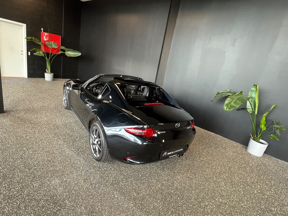 Mazda MX-5 2,0 SkyActiv-G 160 RF Sport 2d