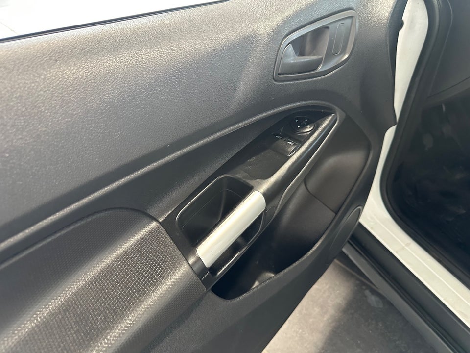 Ford Transit Connect 1,6 TDCi 95 Trend kort 5d