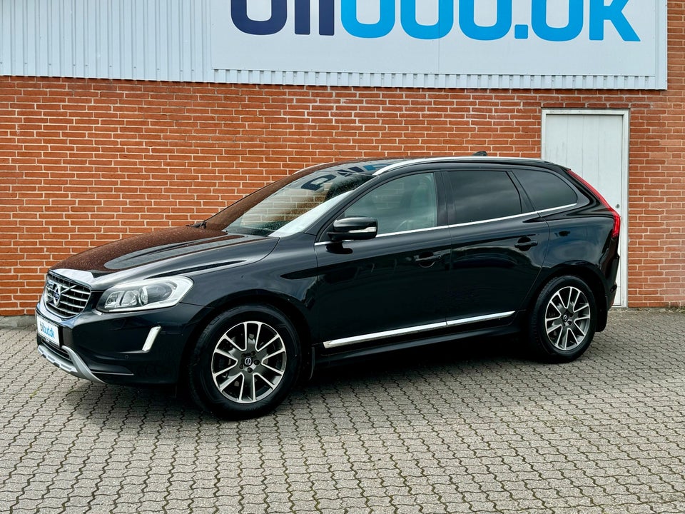 Volvo XC60 2,4 D5 215 Summum AWD 5d