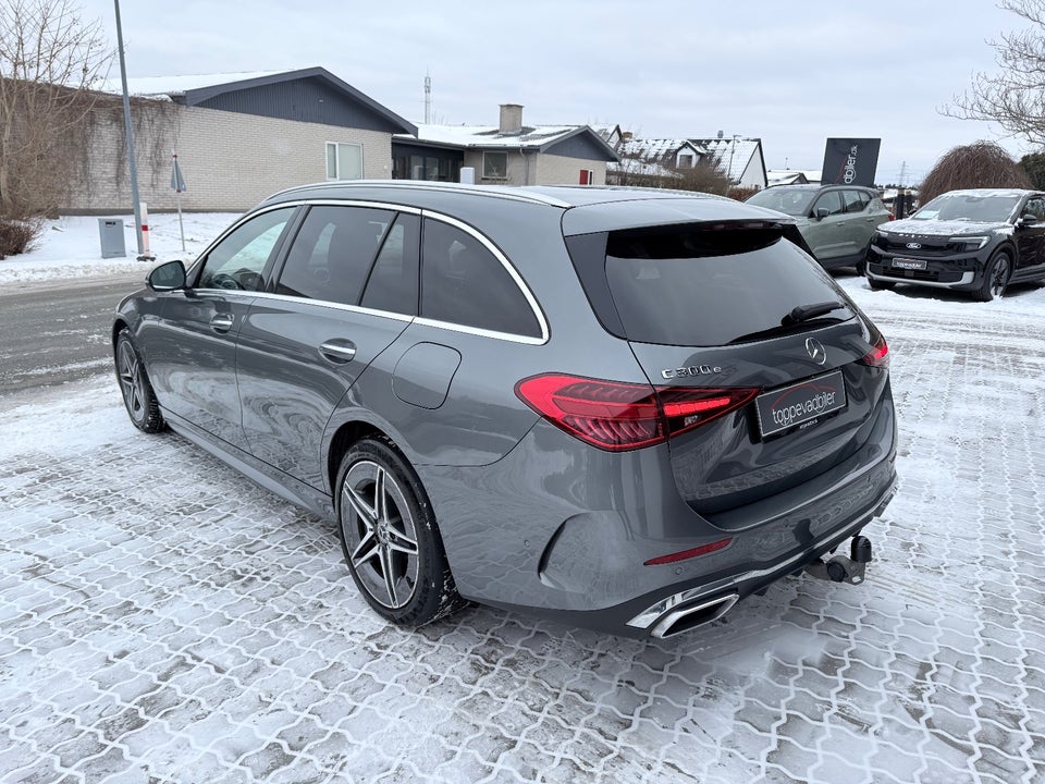 Mercedes C300 e 2,0 AMG Line stc. aut. 5d