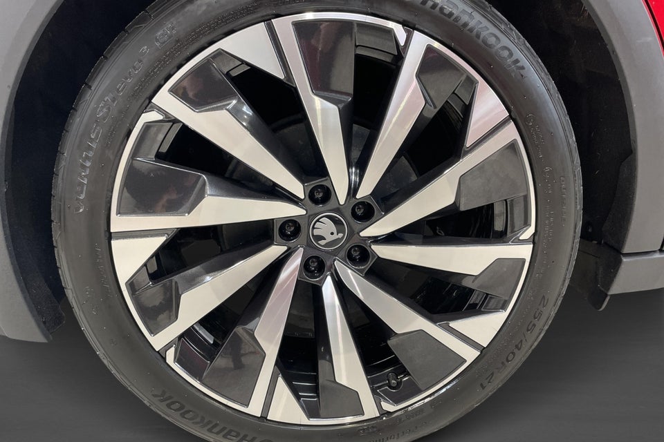 Skoda Elroq 85 iV Sportline Advanced 5d