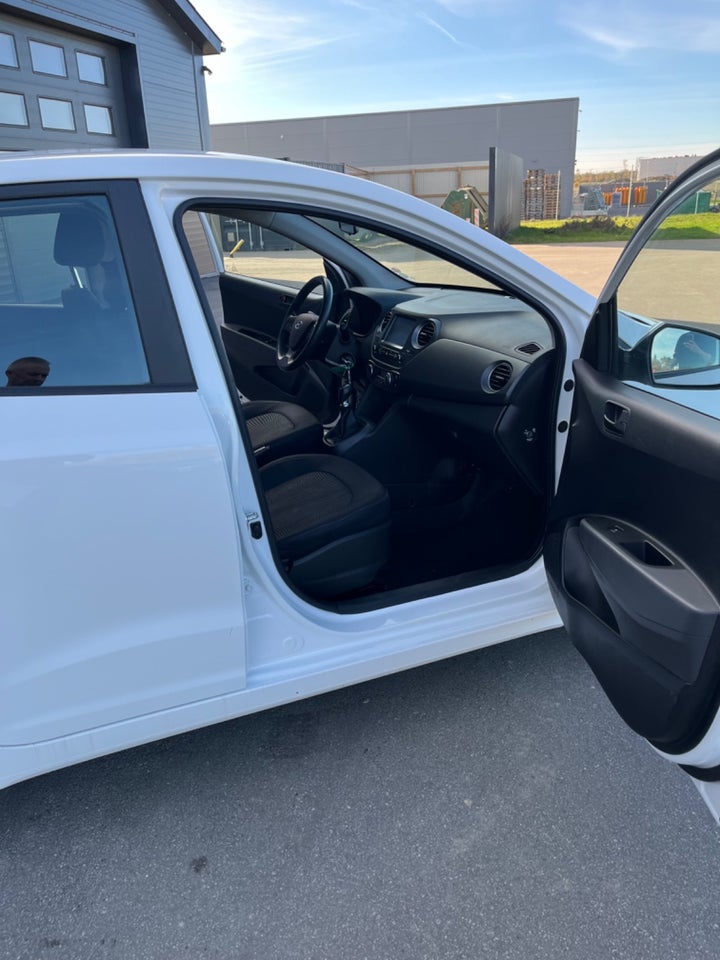 Hyundai i10 1,0 Go Clim 5d