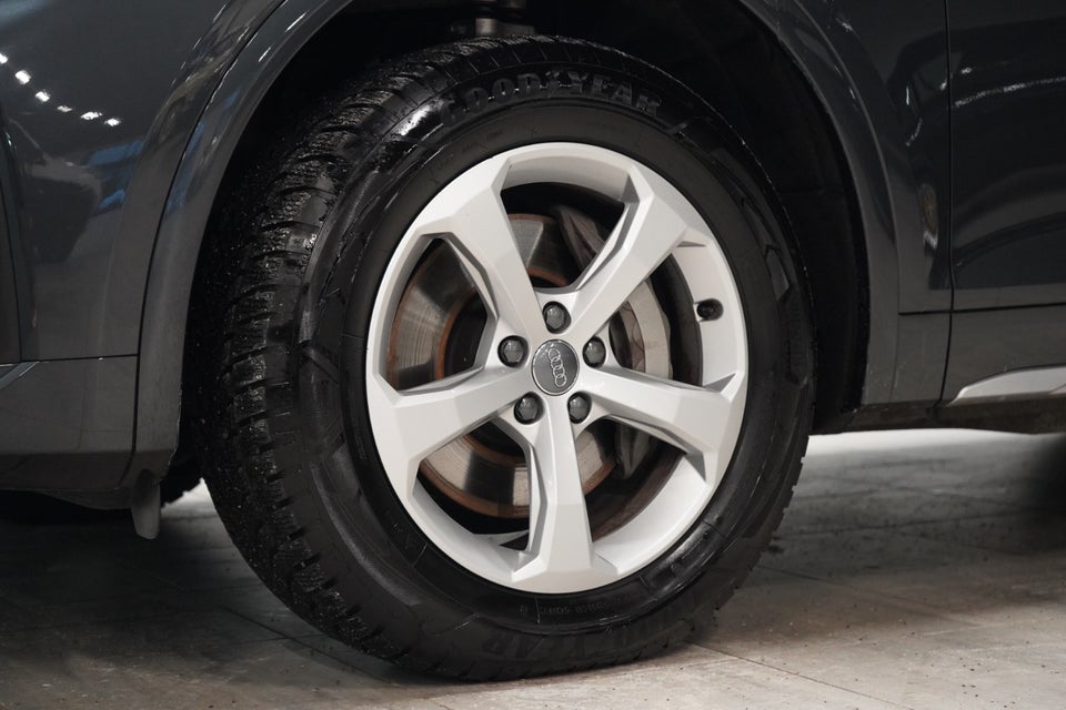 Audi Q5 50 TFSi e Prestige quattro S-tr. 5d