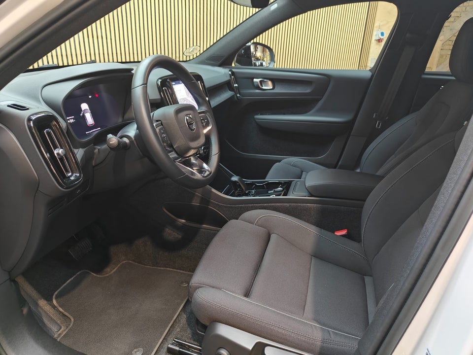 Volvo XC40 ReCharge Plus 5d